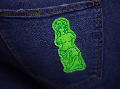 Gummi Venus de Milo Sew-On Patch AlienInAJar