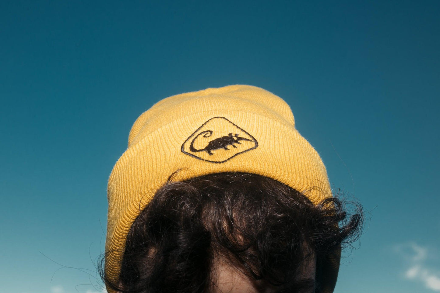 OPOSSUM SIGN YELLOW BEANIE AlienInAJar